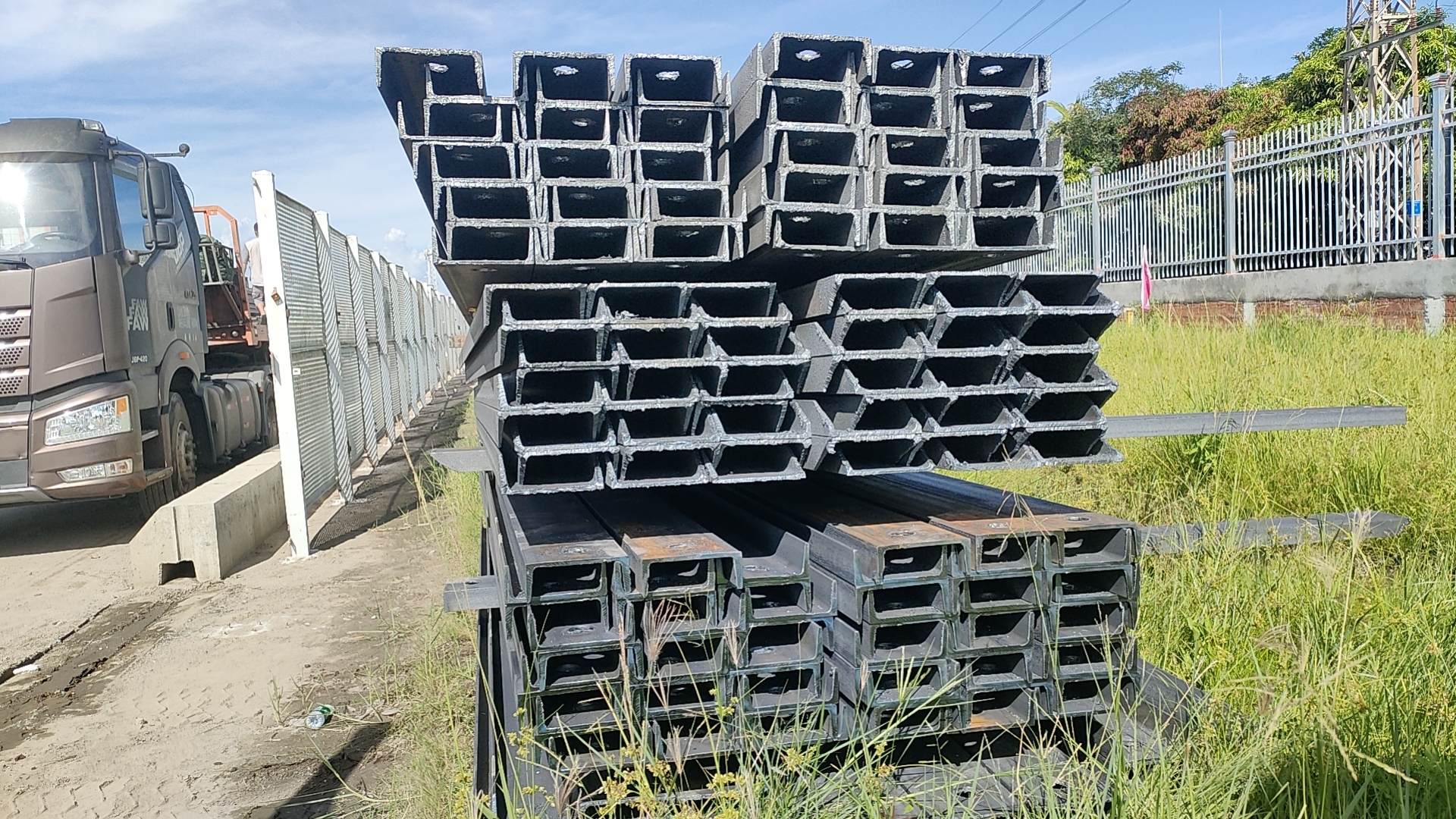 揭阳市倒路槽钢打桩槽钢出租 - 推荐